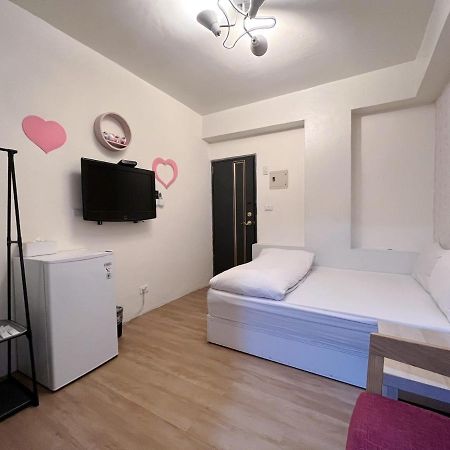 Appartement Fengchia Fun House à Taichung Extérieur photo
