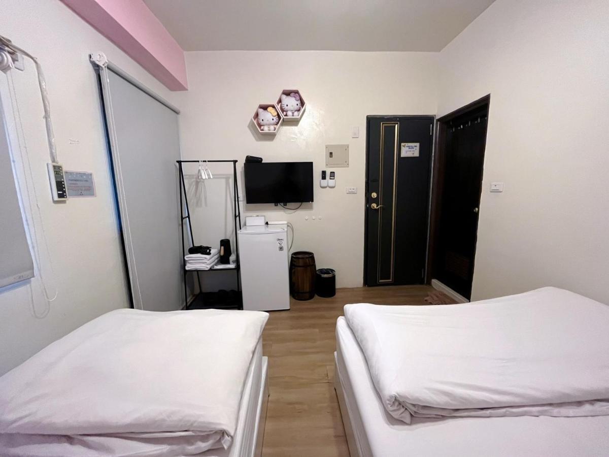 Appartement Fengchia Fun House à Taichung Extérieur photo